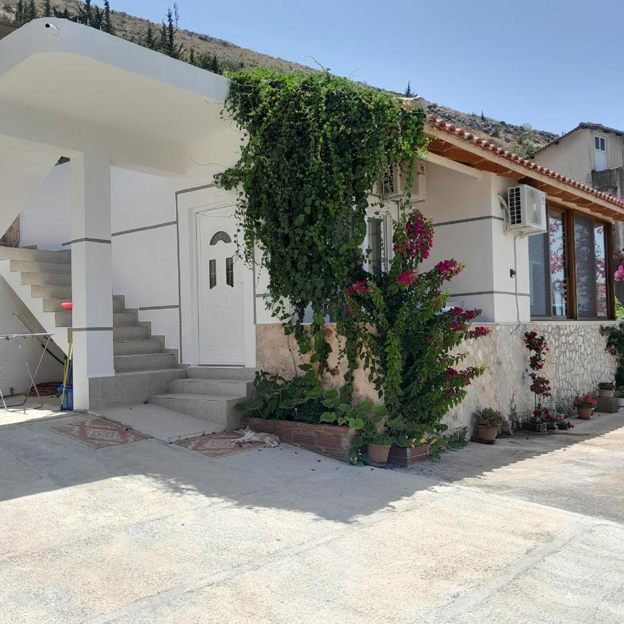 Denni'S Home Sarandë Exterior foto